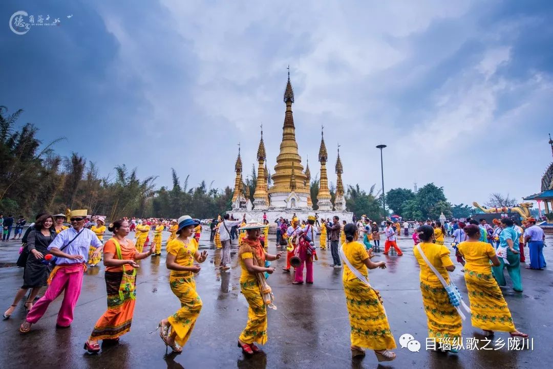 期待来云南的第一个泼水节,欢迎朋友们来云南泼水节