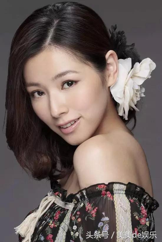 小明星上位,上位嫁入豪门