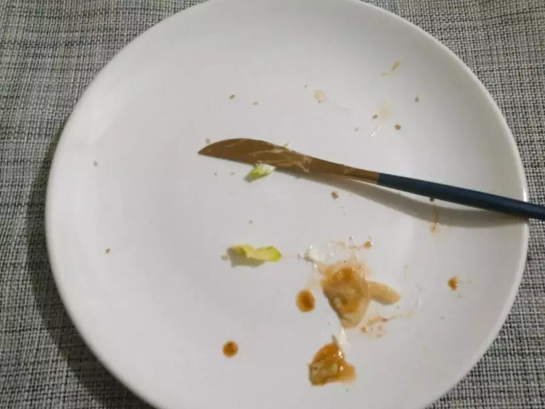 汉堡王霸王款,汉堡王皇堡和狠霸王哪个好吃