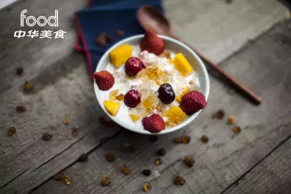 桃胶平民燕窝,桃胶燕窝怎么炖好吃