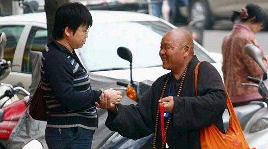 丽江遭遇酒托,丽江古城被酒托套路