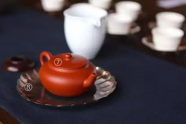 茶席上的茶器是什么样的,一个完整的茶席有几个茶器
