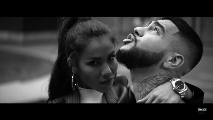 俄罗斯的女人为什么那么好看,俄罗斯的女人很好看英语怎么说