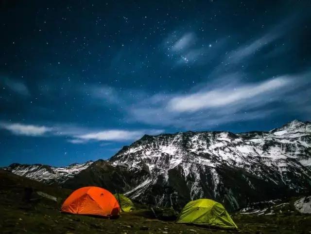 清明假期将至踏春赏花游成热门,清明假期去四姑娘山