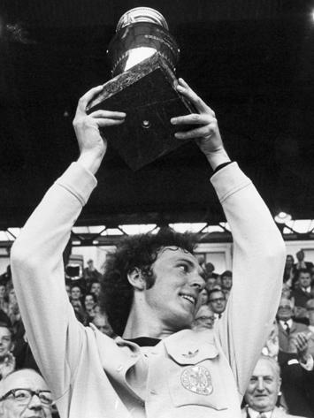 世界足坛未来十大之星,世界足坛十大恶人第一名