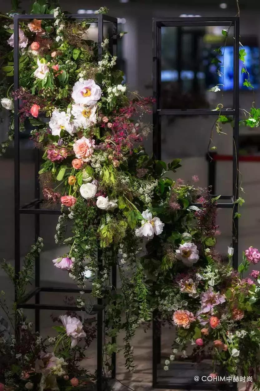 花艺设计师可以转行做什么,花艺设计每天都需要做些什么事情