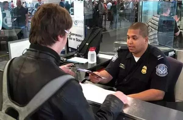 日本断货浪潮继续打响~SK-II、CPB、流金水有钱你也买不到！