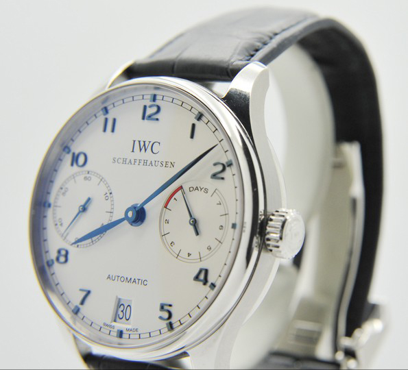 万国葡计zf真假对比,怎么鉴别万国葡7表的真假