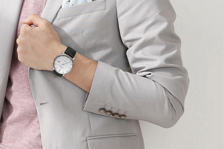 你和文艺男的距离也许只是一款文艺气息浓厚的简约手表