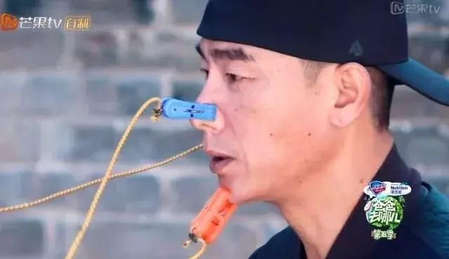 整形“神器”大测评：传说中的隆鼻夹真的靠谱吗？