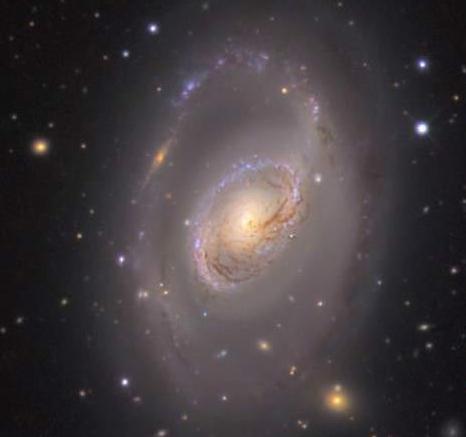 小型望远镜能观测到的星系,天文望远镜下的各种星系