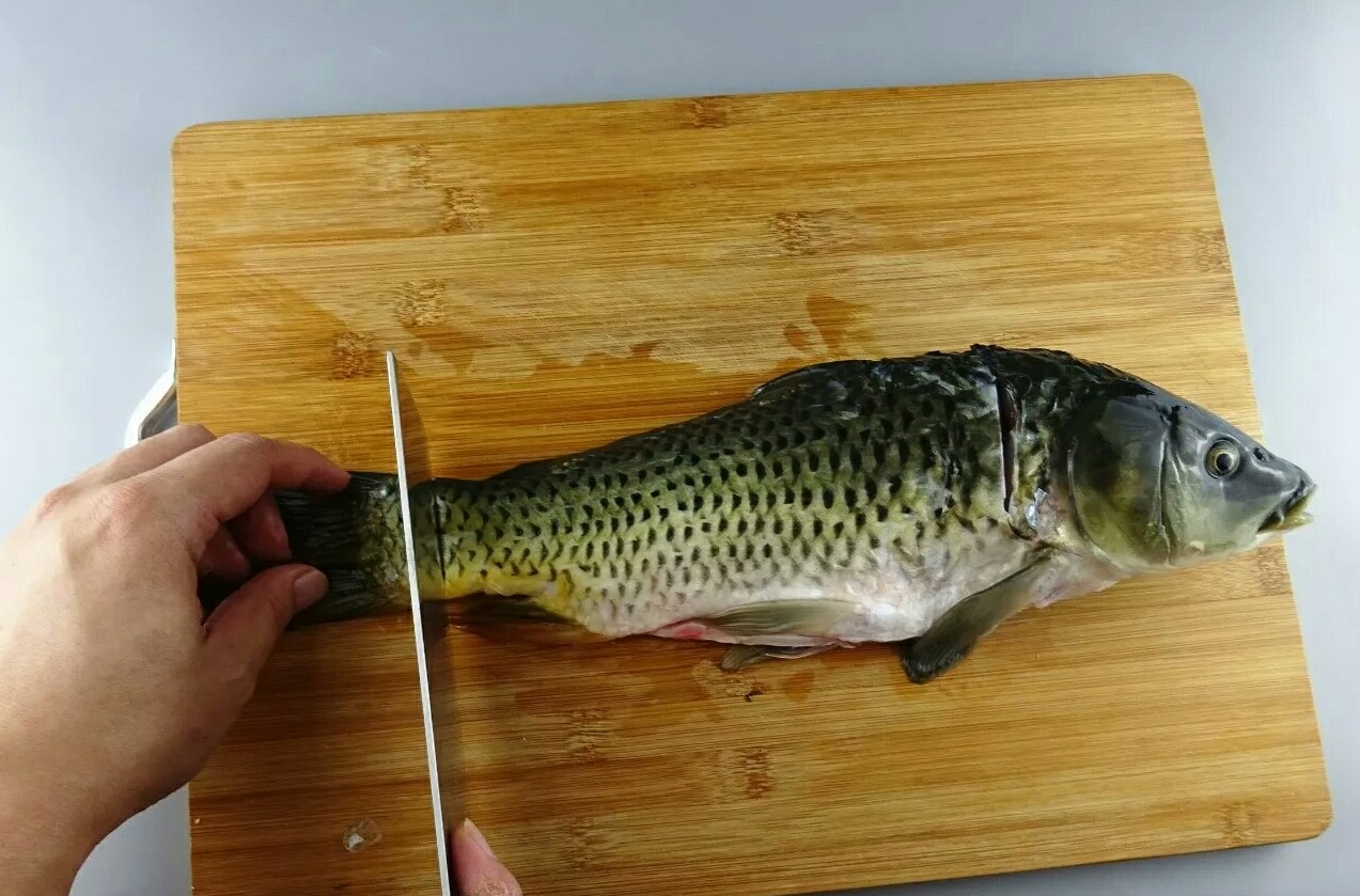 怎么样去除鱼的土腥味,如何快速去除鱼的土腥味儿