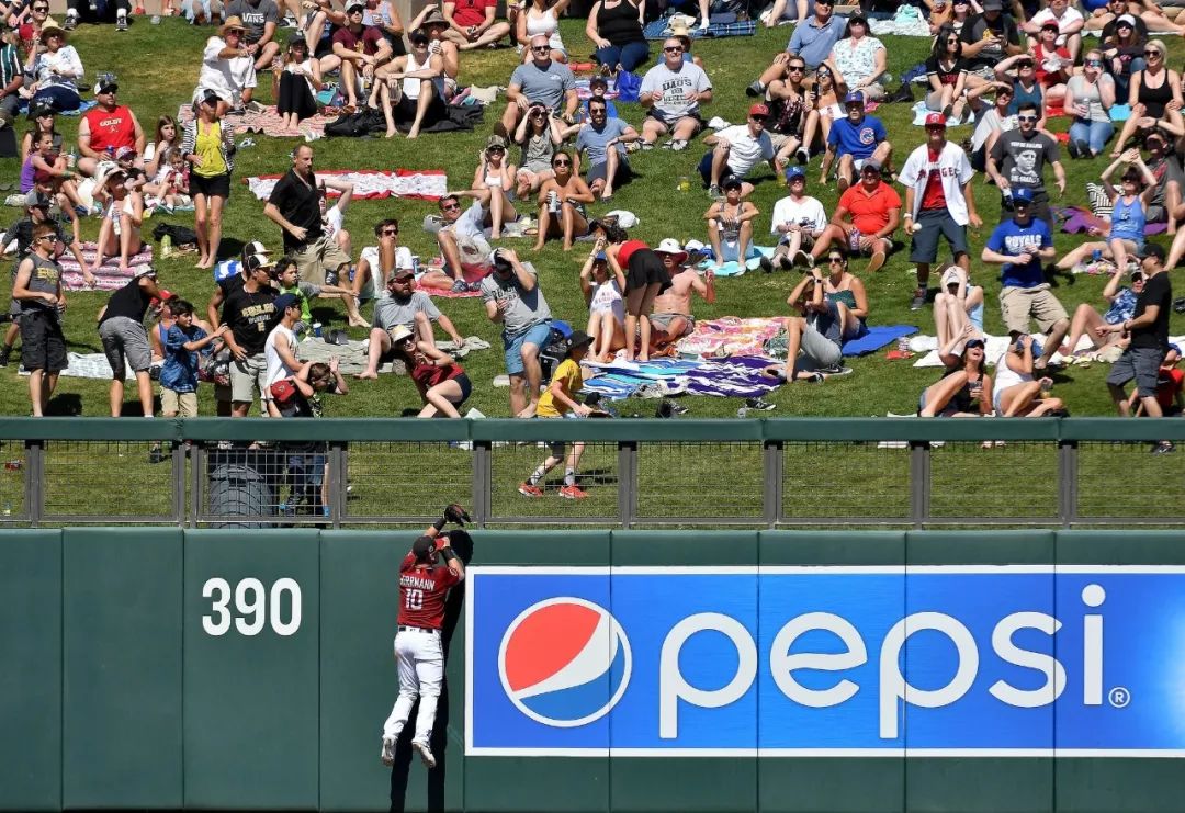 日本小将展现日本棒球漫画现实版,打破尘封88年的MLB纪录