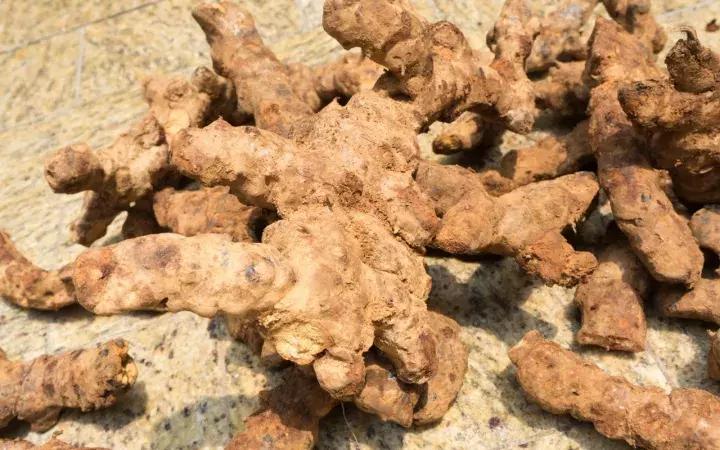 60岁奶奶用8斤料熬足5小时，终于做出这款风靡珠三角的健康零嘴！