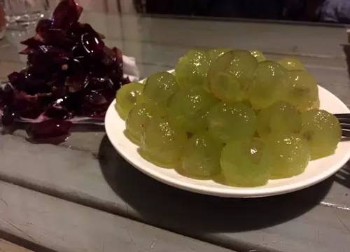 怎么剥荔枝简单不费手,如何剥荔枝最简单