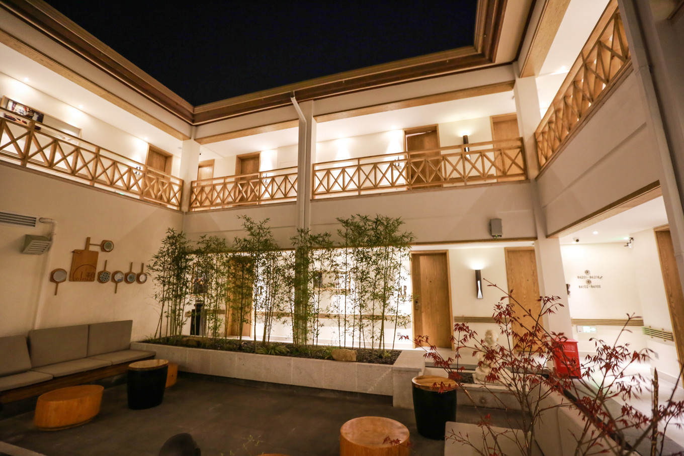 三月的拈花湾樱花烂漫,烟花三月桃花