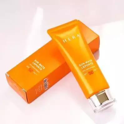 安耐晒兰蔻小白管防晒哪个比较好,安耐晒与兰蔻小白管分别多少毫升