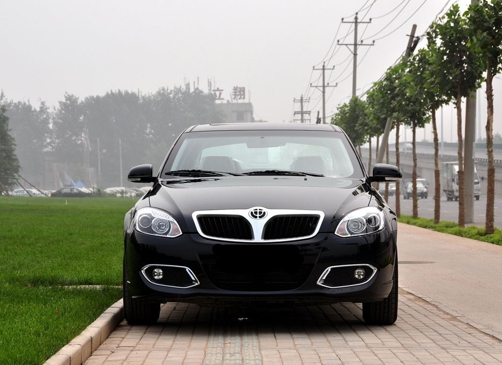 十几万的双叉臂前悬挂的车,二十万左右前双叉臂后多连杆的车