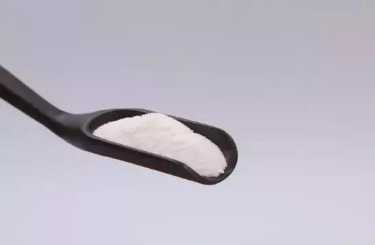 脸上有黑色素黑斑怎么解决最快,黑色素形成斑点的过程