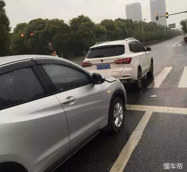 本田缤智防撞梁需要更换吗,本田地球梦1.5t缤智防撞梁