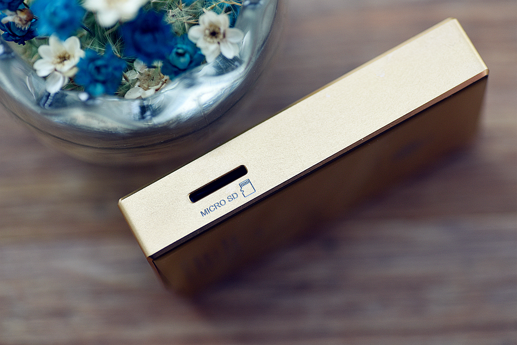 手机还真不能比，百元级HiFi*放播**器HidizsAP60体验