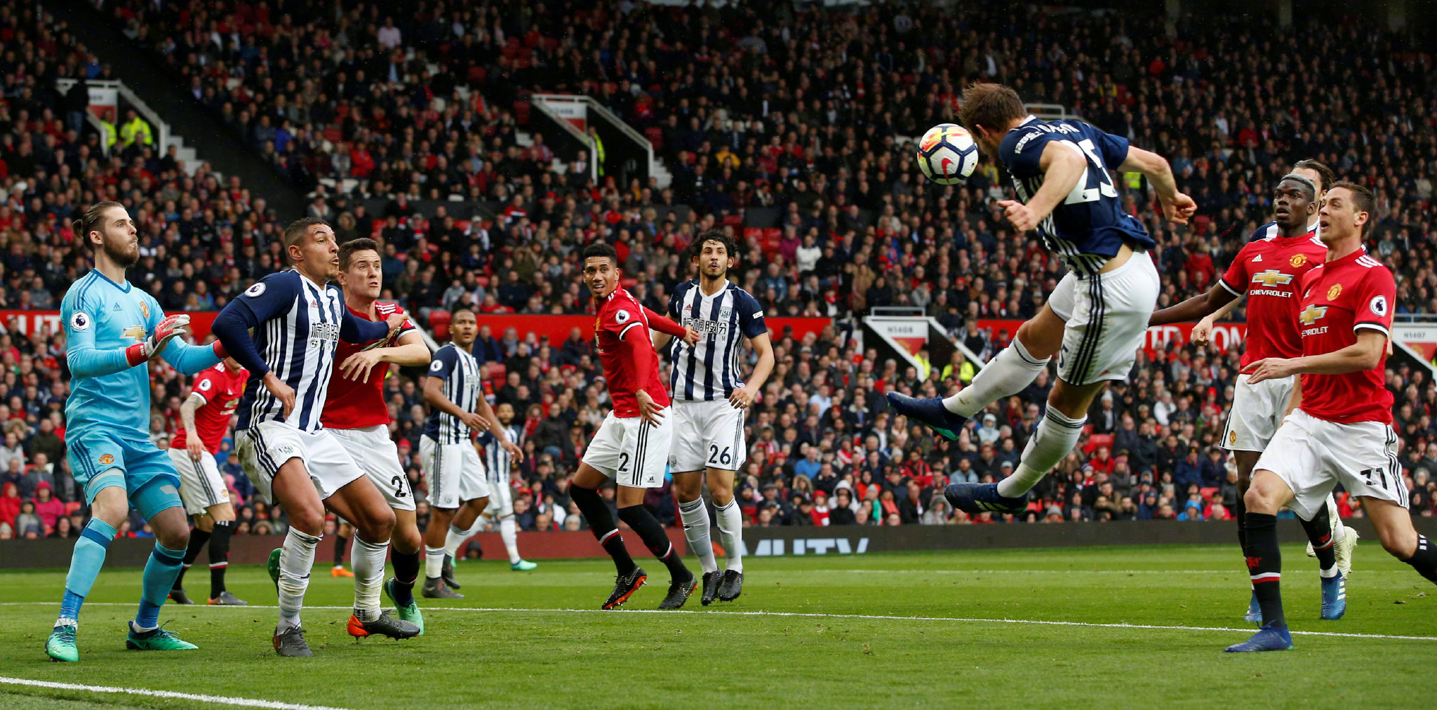 他一头顶翻曼联，助曼城提前5轮夺冠！撞名周杰伦的Jay罗啥来头？