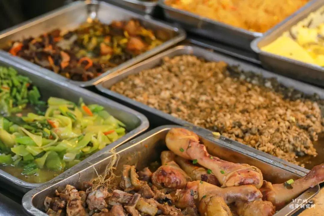 星海音乐学院伙食,星海音乐学院饭堂贵不贵