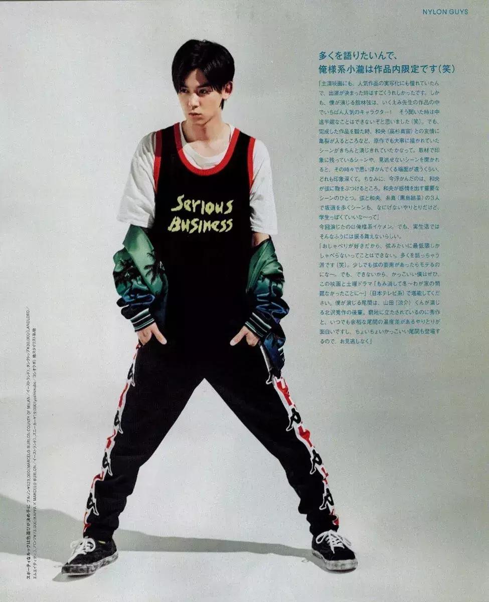 纯白oversizet怎么搭,oversize内搭男女通穿