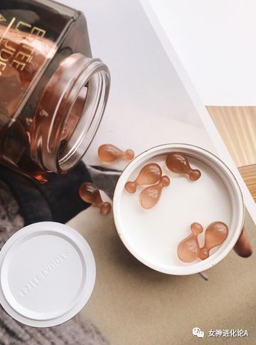 十大最好的雅诗兰黛,最容易被吐槽的名牌护肤品