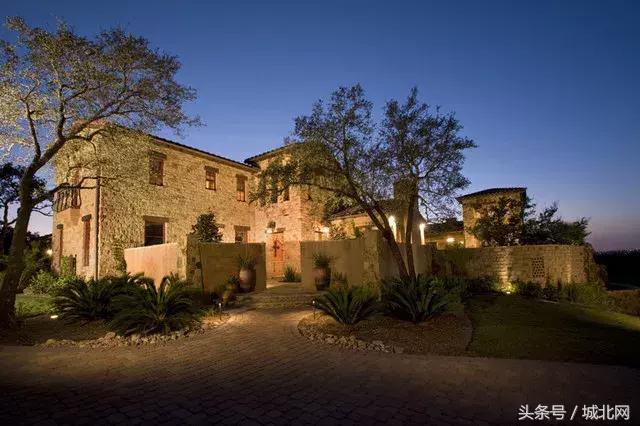 世界顶级的十大私人酒庄价格,世界最大的酒庄值多少钱