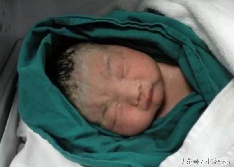 新生宝宝的这几个部位不要碰了，已经有孩子因此住院了，别大意！