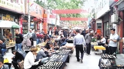 最齐全的全国奇石交易市场 (最真实的奇石市场在哪儿呢)