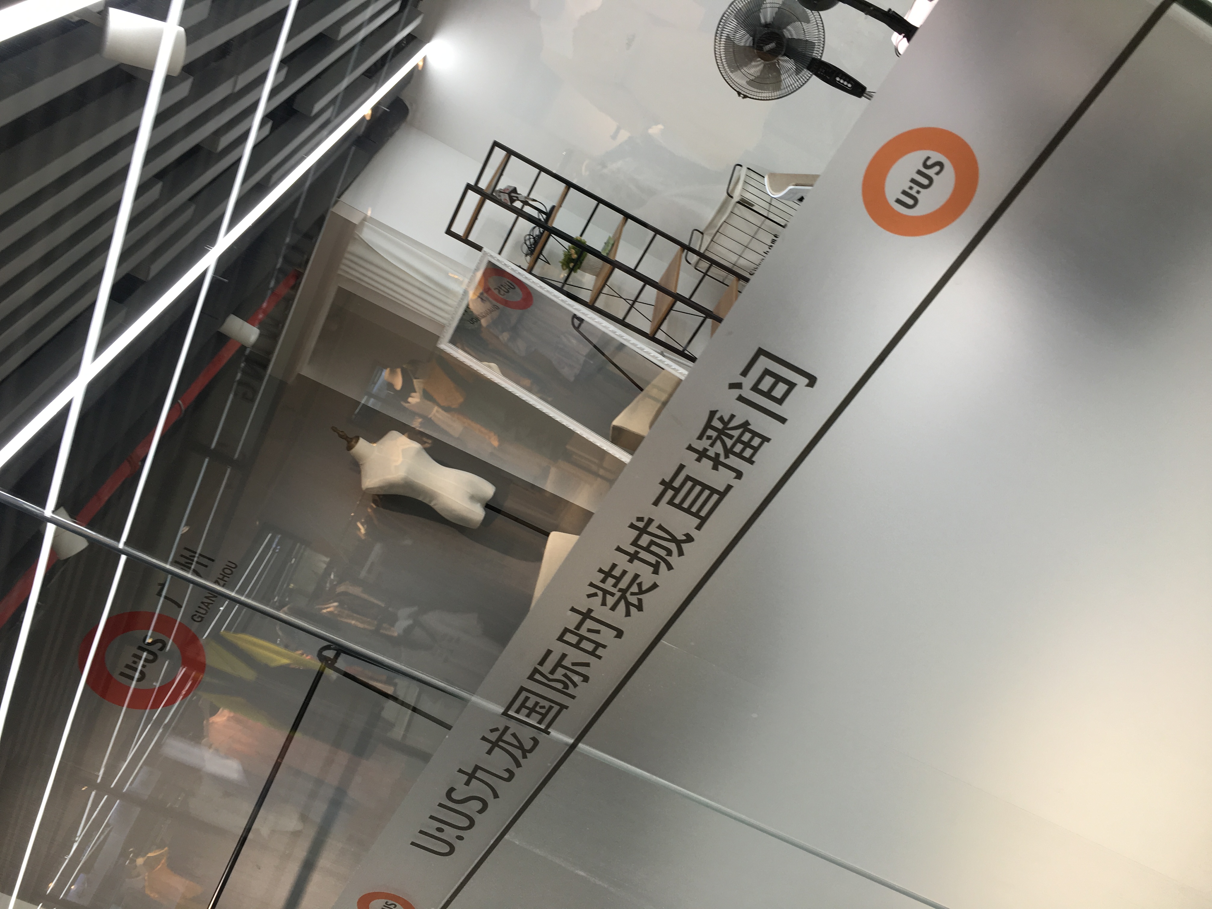 广州火车站支持零售的批发市场,批发市场逛得眼花缭乱