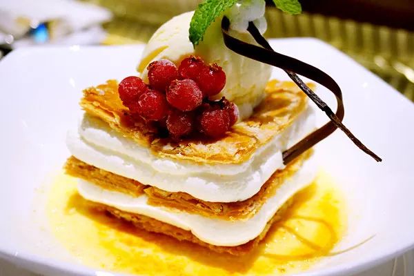 上海美食旅游攻略必去景点,江浙皖沪旅游景点推荐自驾游