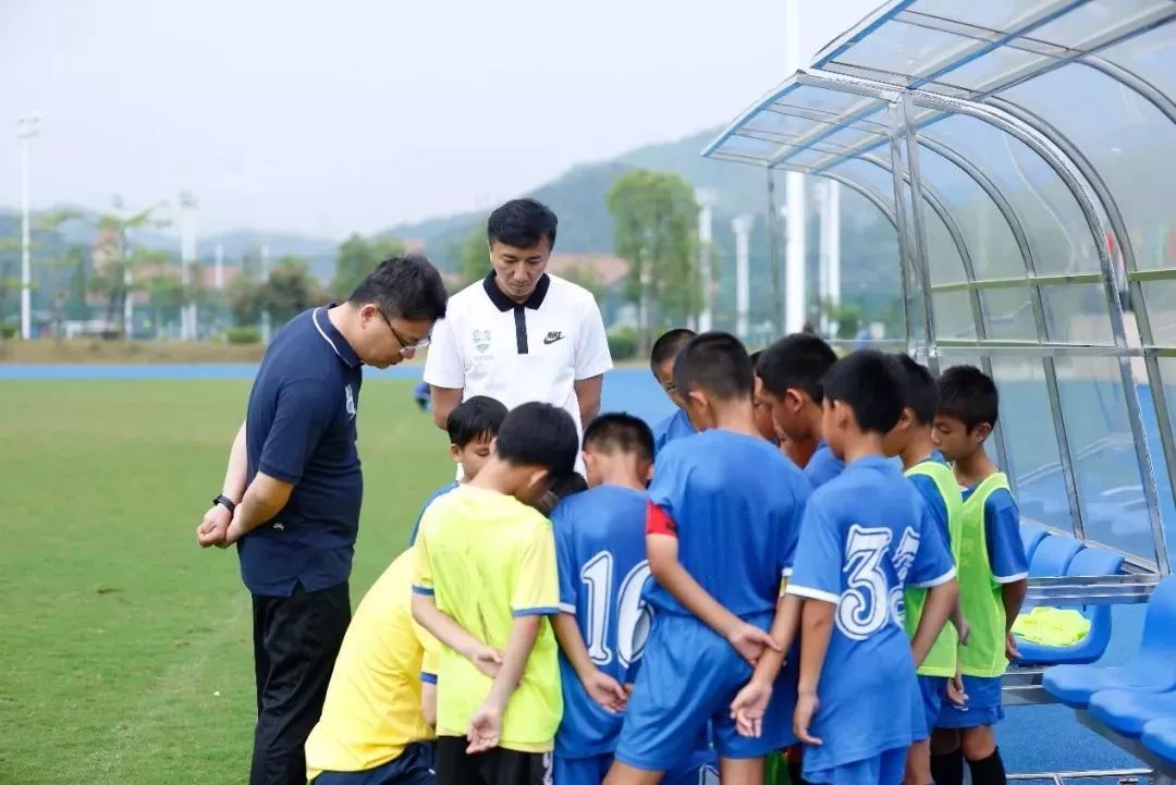 共创|成基金与广州富力达成公益战略合作