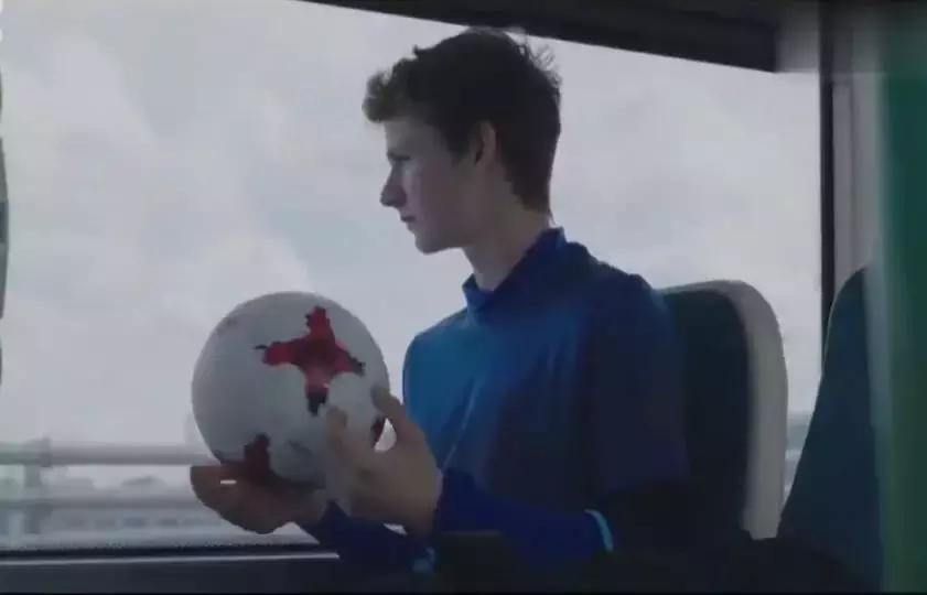 观看世界杯主题曲MV的正确姿势