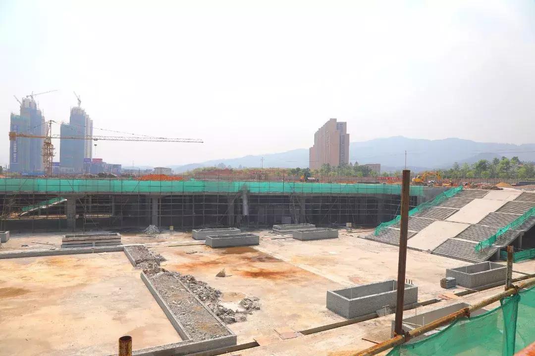 鍗楀箍楂橀搧浜戞诞涓滅珯寤烘垚鏃堕棿,鍗楀箍楂橀搧浜戞诞绔欏湪鍝噷