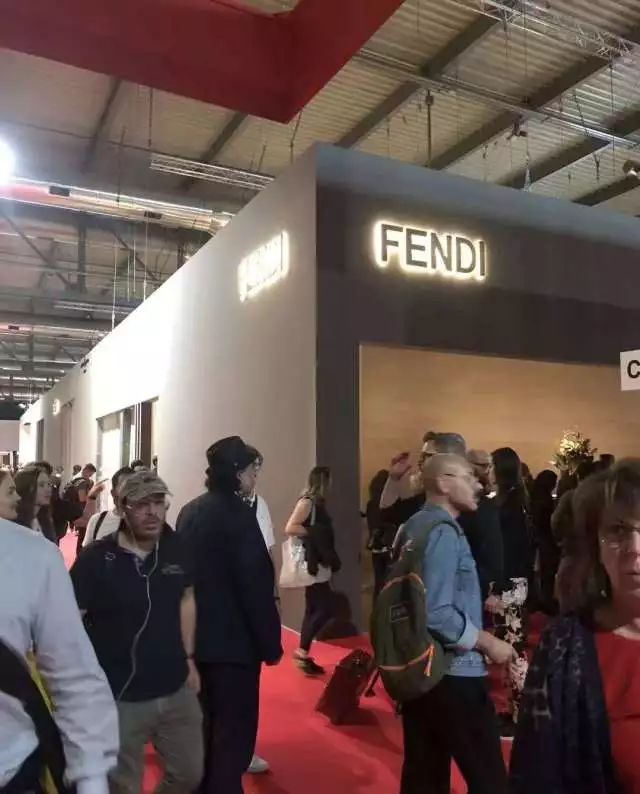 逛米兰家居设计展,凯悦家居馆
