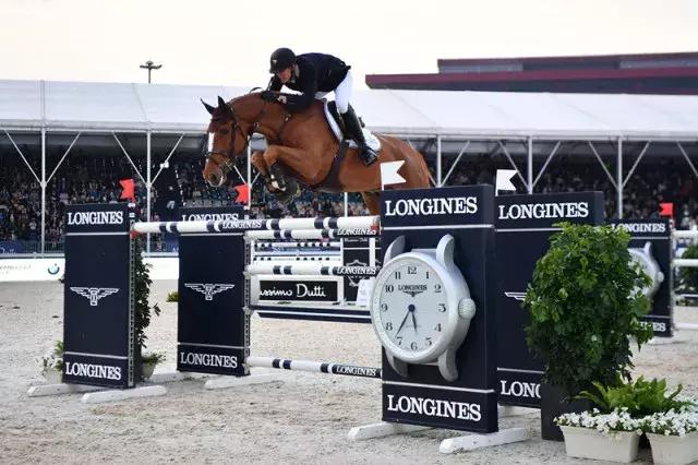 马术赛场星光熠熠志玲姐姐好美腻