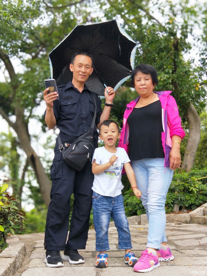 媳妇当车模宝骏,媳妇当车模菲斯塔