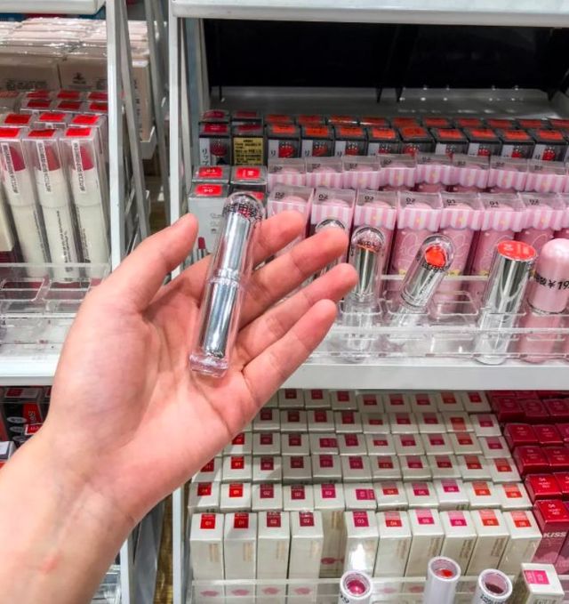 miniso抖音旗舰店,miniso名创优品hellokitty盲盒