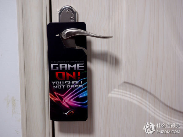 Zen+启动！船新组合RyzenR72700X+华硕ROGX470F—RGB开箱