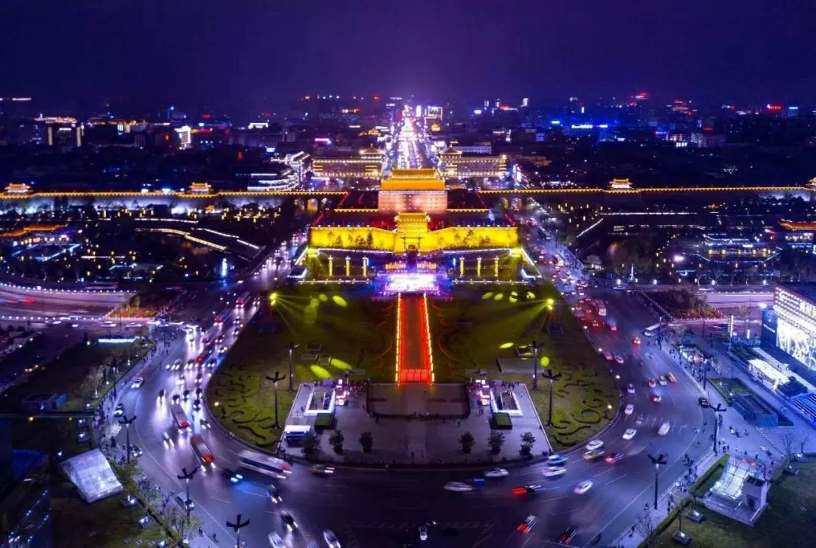 不用秉烛夜游的我们，有多幸运？