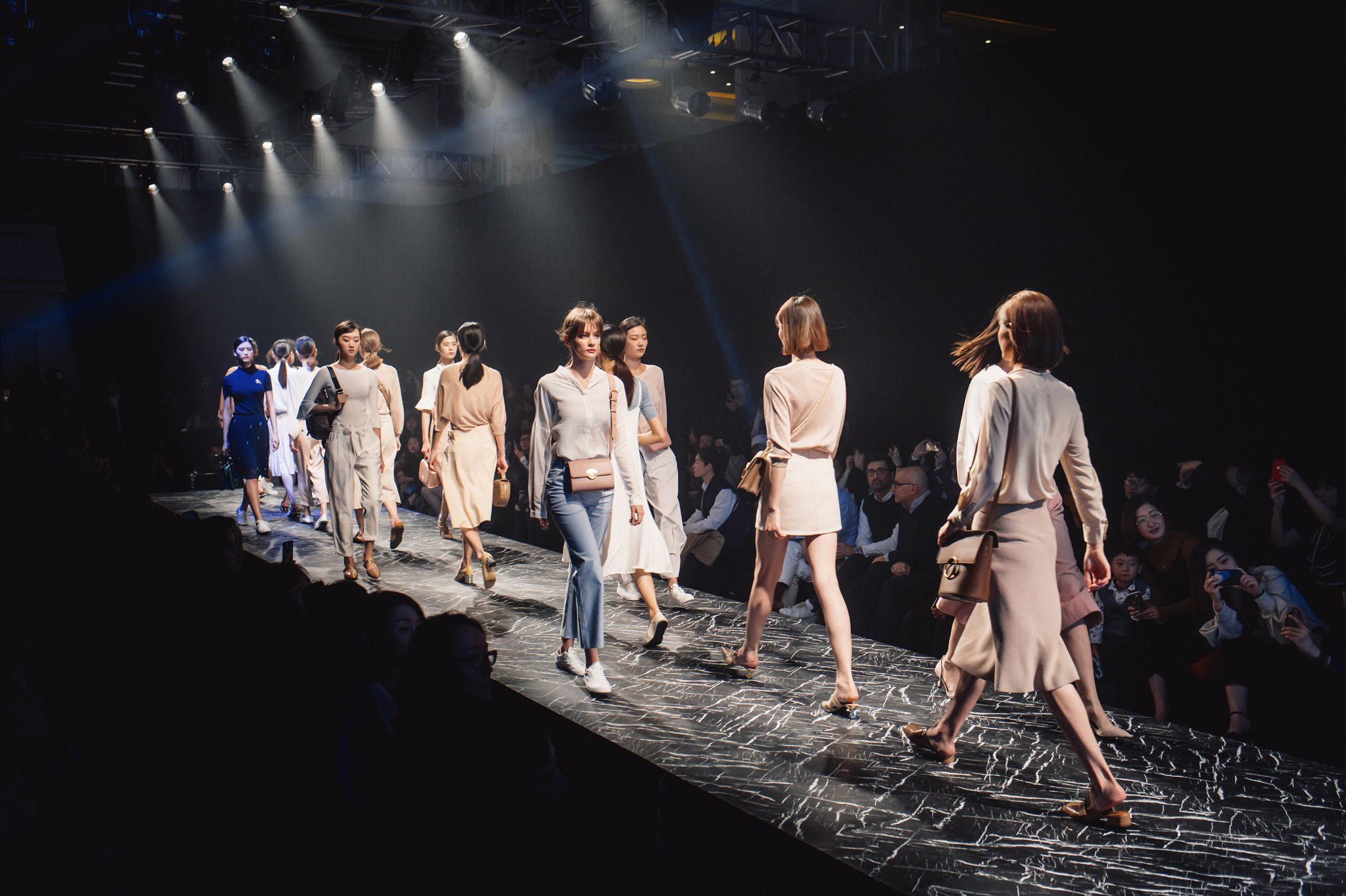 淘品牌生命周期,淘品牌欲转型昏招不断