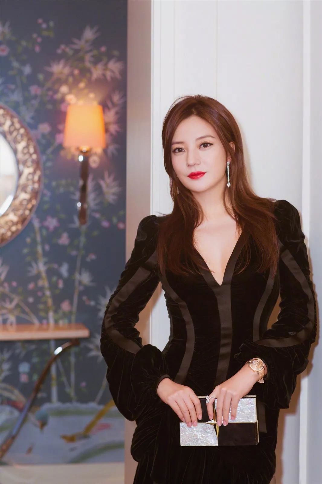 胸大有什么问题,左右胸差距很大怎么办