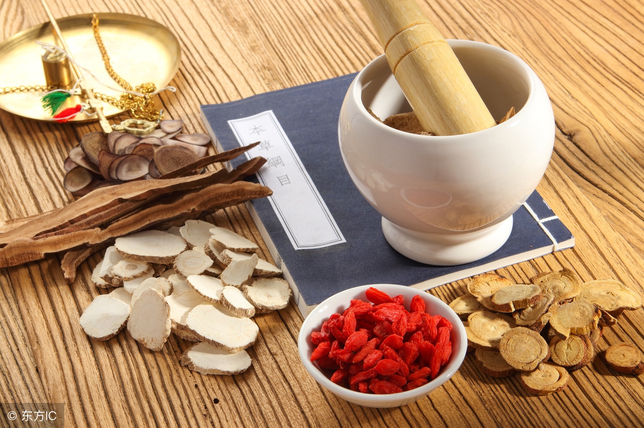 夏天呼吸道病毒感染咳嗽怎么食补,夏天呼吸道感染充血咳嗽