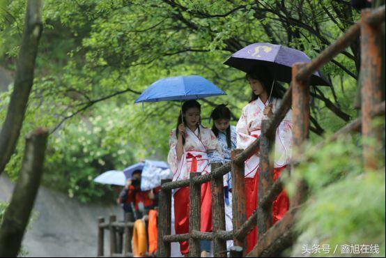 “春醒·忆老家”2018全国百家网络媒体走进洛阳神灵寨景区