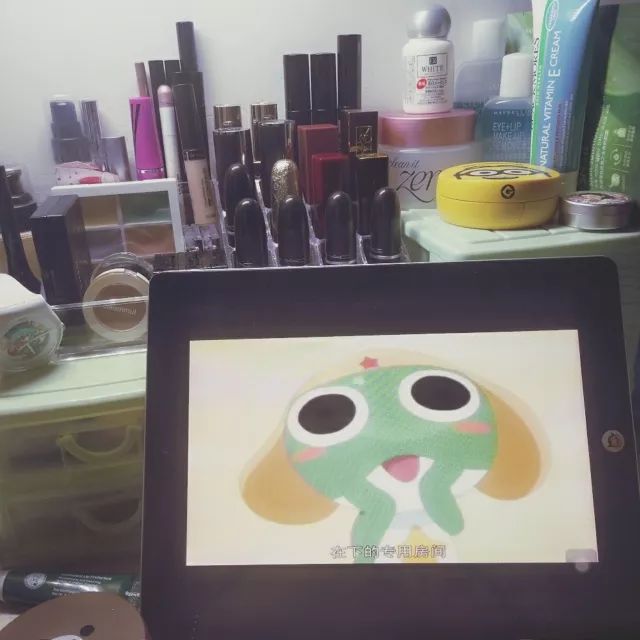 再也不被范冰冰、林允种草，这些“新晋网红”的同款才真正值得买