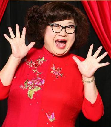 肥姐沈殿霞哪年死的,肥姐沈殿霞早期照片