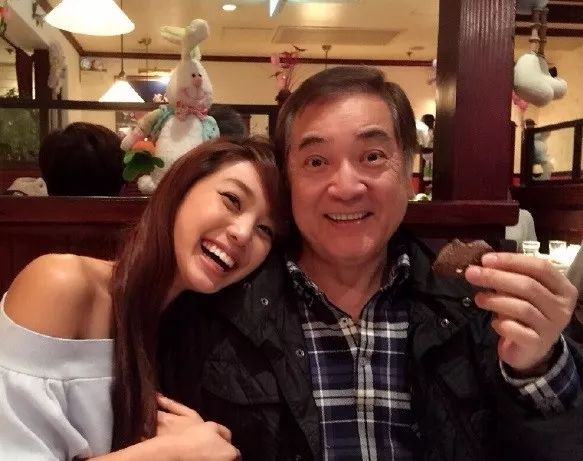 又一星二代加入TVB曾是力捧小生前女友如今拍剧自言不怕辛苦